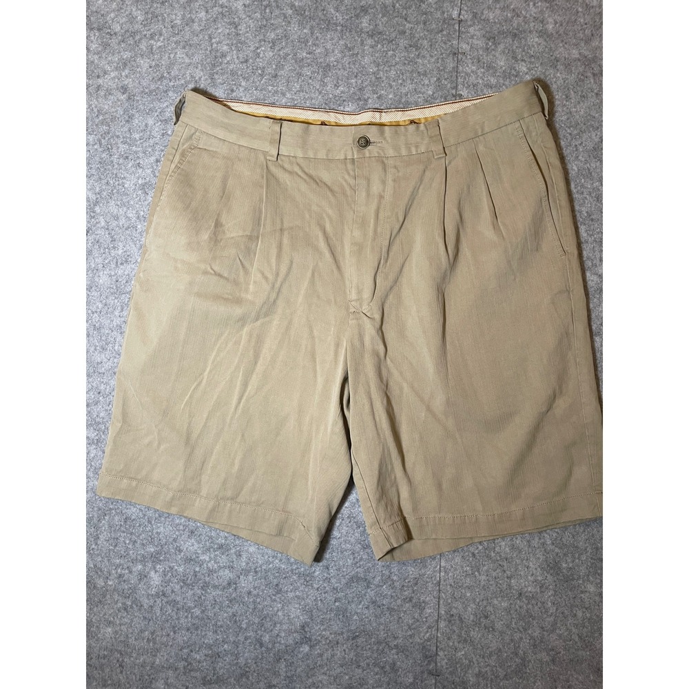 Tommy Bahama Men 34 Silk Bamboo Pleated Shorts Tan Herringbone Walking Casual